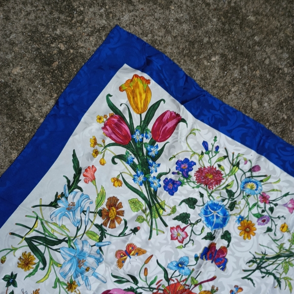 Seta Silk Floral Scarf (Blue/Multi) E-5 - Picture 5 of 7